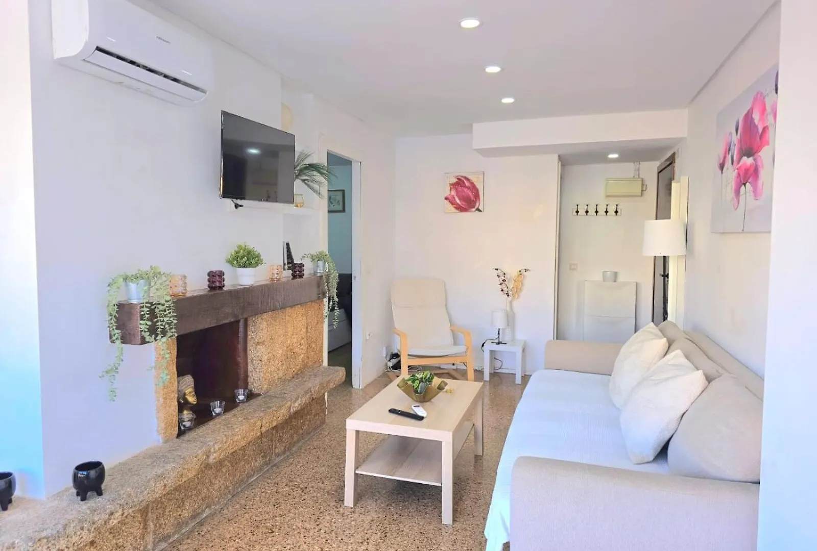 Nogalera Rainbow 2-Bedroom Apartment, Pool And Parking By Namaste Elite Torremolinos 0*,