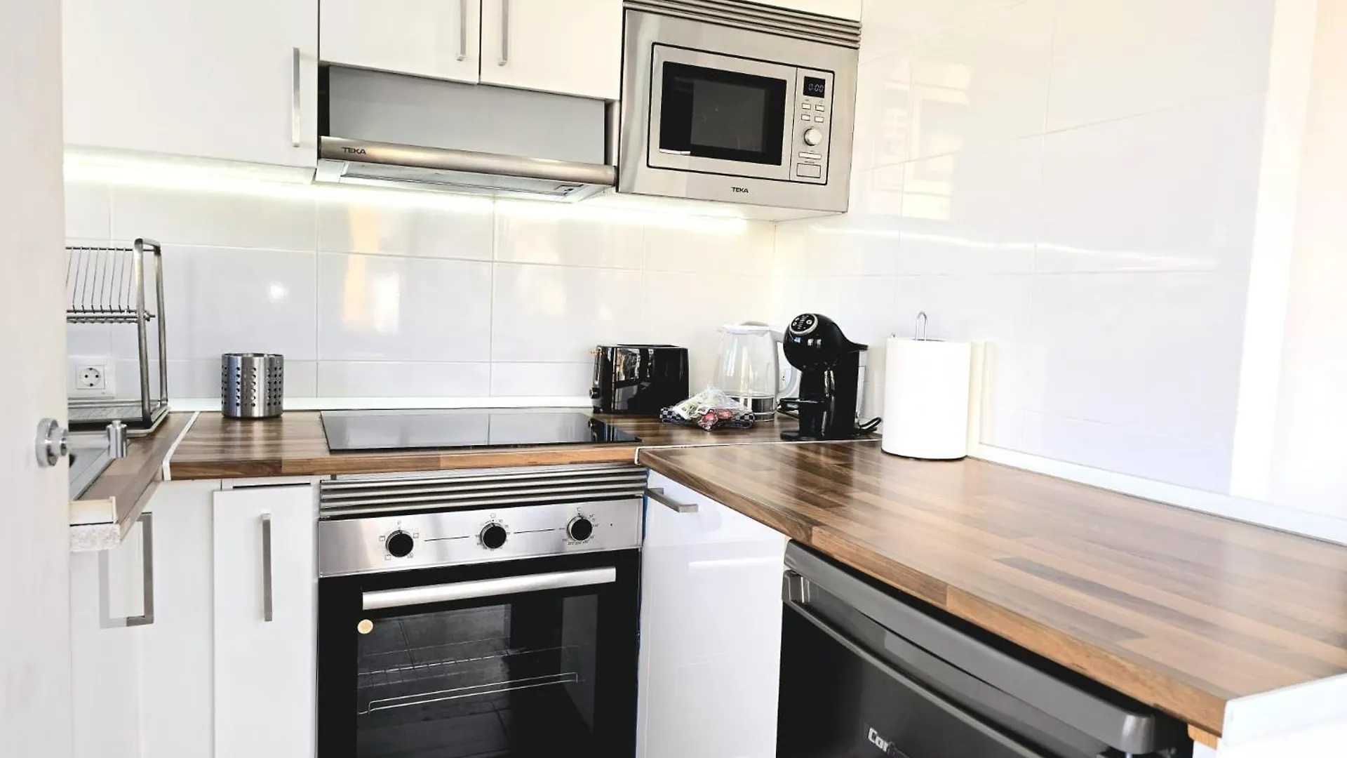 Lejlighed Nogalera Rainbow 2-Bedroom Apartment, Pool And Parking By Namaste Elite Torremolinos Spanien